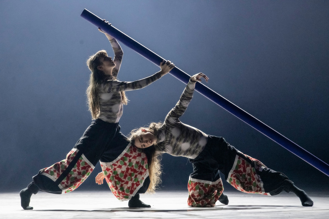 Two dancers performing.